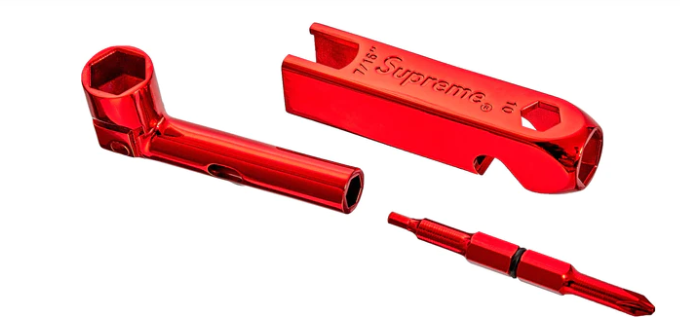 Supreme Pipe Skate Kit